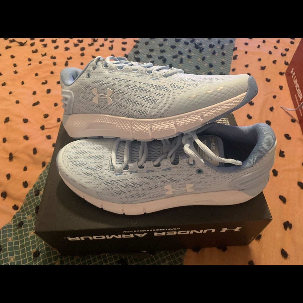 New Charged Rogue Under Armour Shoes sz 11